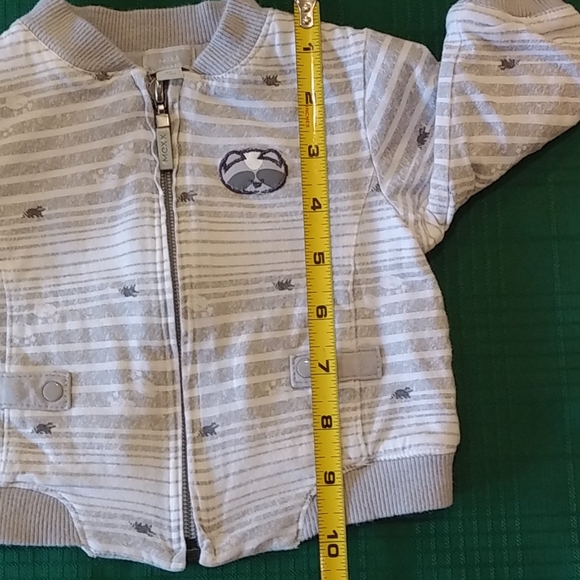 Mexx White and Gray Front Zipper Up Sweater - Picture 5 of 11